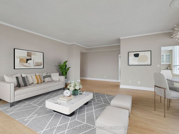 3 Towering Heights Blvd #Penthouse 6, Saint Catharines, ON L2T 4A4