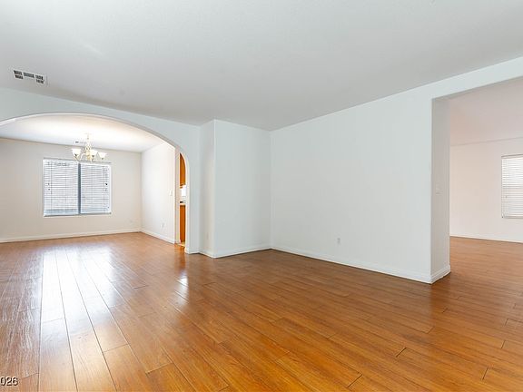 4th image of 9026 Iron Cactus Ave