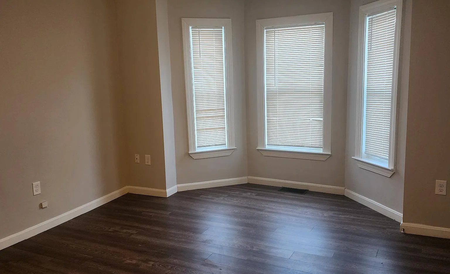 1 bed, 700 sqft, $2,199 — Photo 3