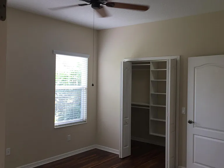 1614 White Breeze Cv — Photo 6
