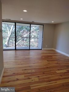 3360 Huntley Square Dr APT A-1, Temple Hills, MD, 20748
