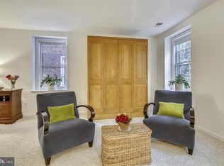 3740 39th St NW APT D154, Washington, DC