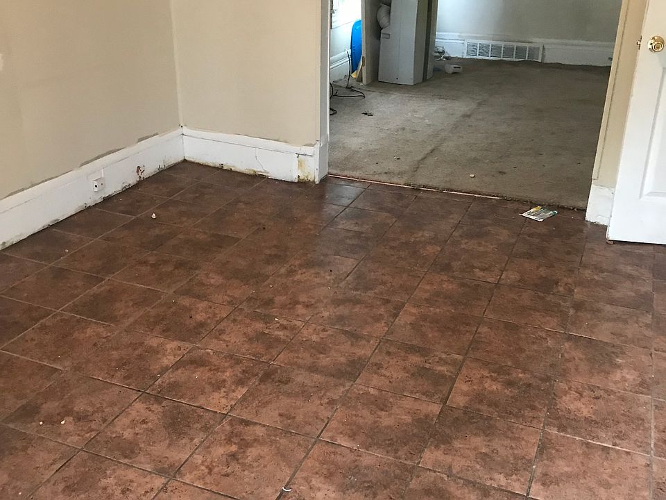 1st image of 12540 Forest Hill Ave