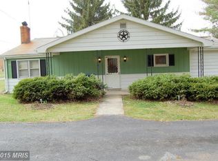 561 Meals Rd, Gardners, PA 17324