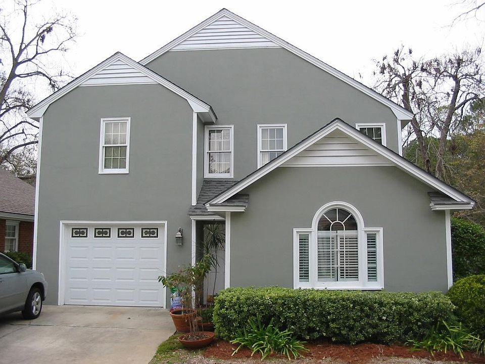 1st image of 2216 Fairfield Pl