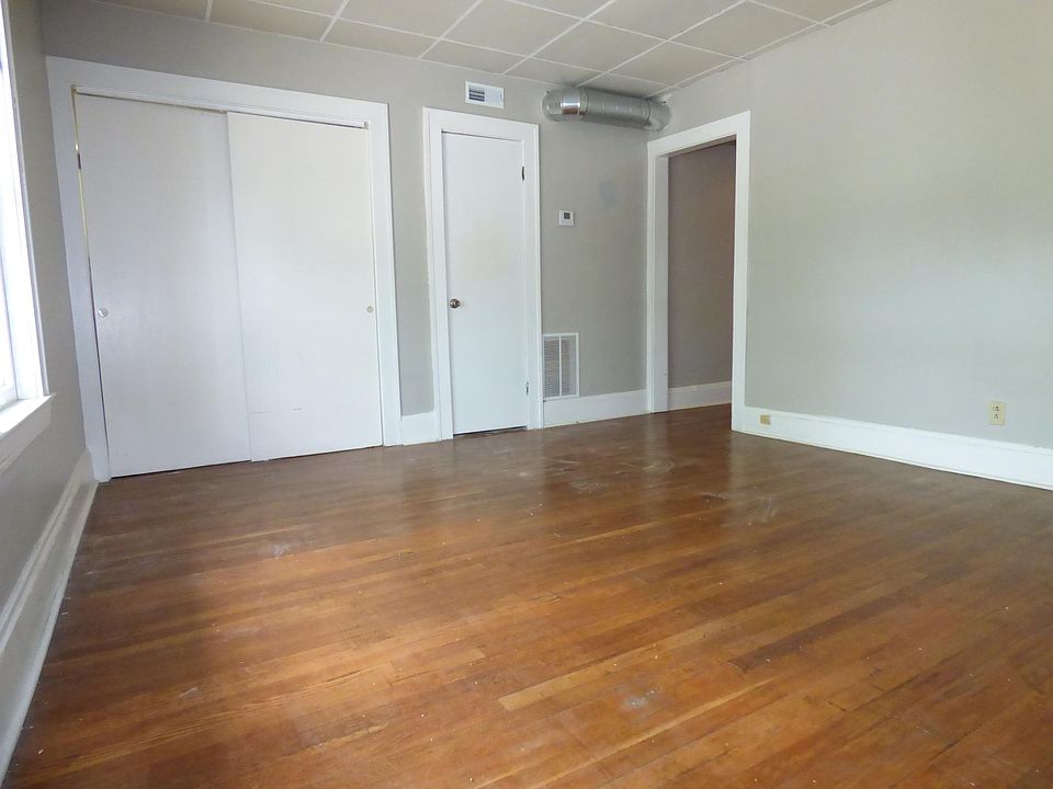 Living room overlooks Madison Ave. Check out the added storage closet!