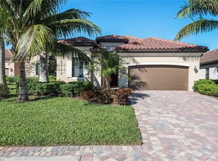 2794 Aviamar Cir, Naples, FL 34114