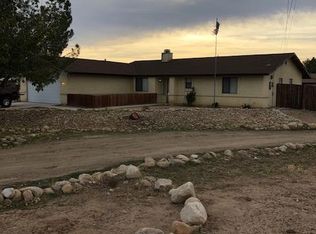 8820 Glendale Rd, Hesperia, CA 92345