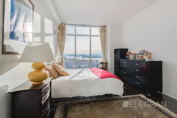 Rented by (Legacy) Elegran | media 24