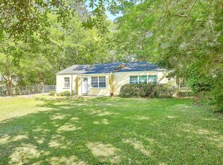 1205 Jones St, Hanahan, SC 29410