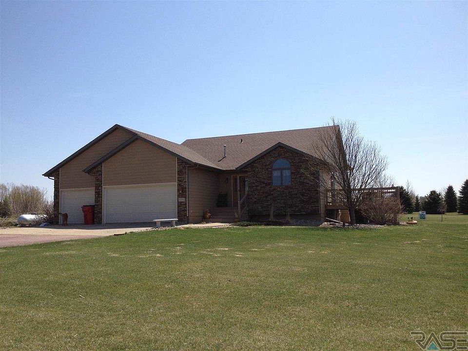 1st image of 26780 Country Acres Dr