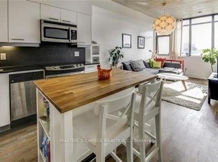 90 Trinity St #205, Toronto, ON M5A 0E4
