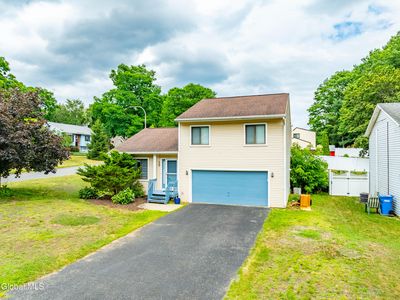 15 W Meadow Drive, Albany, NY, 12203