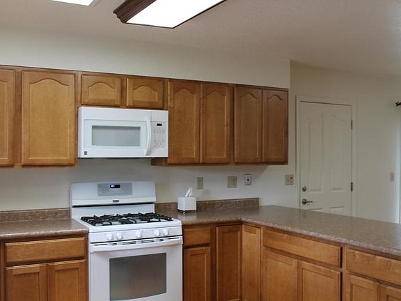 3rd image of 5977 Christopher Dr