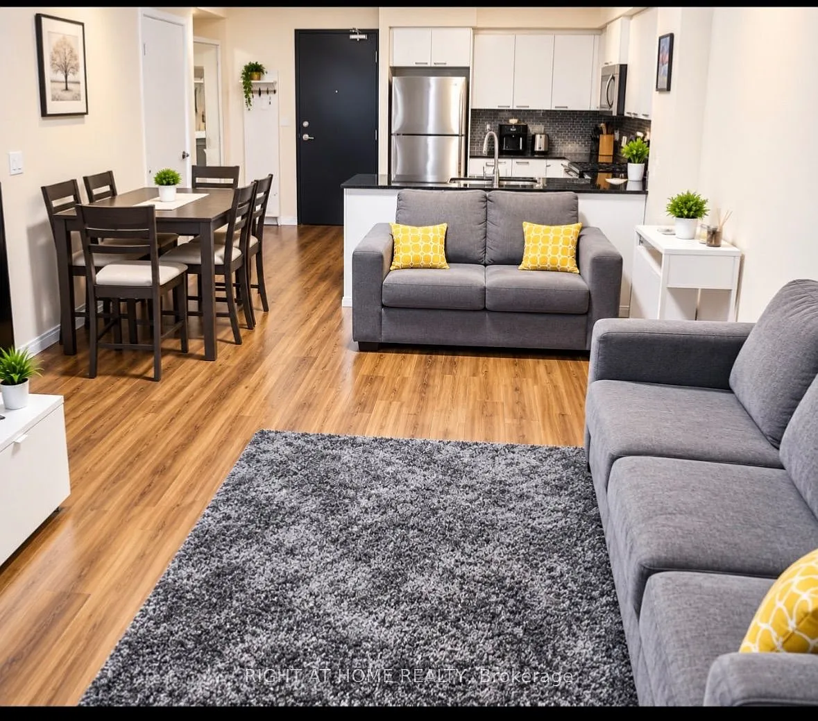 2 bed, $2,649 — Photo 1