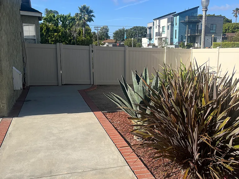 6442 W 86th Pl — Photo 16