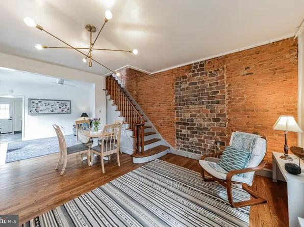 1100 E Palmer St, Philadelphia, PA 19125
