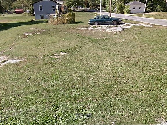 4th image of S King Ave