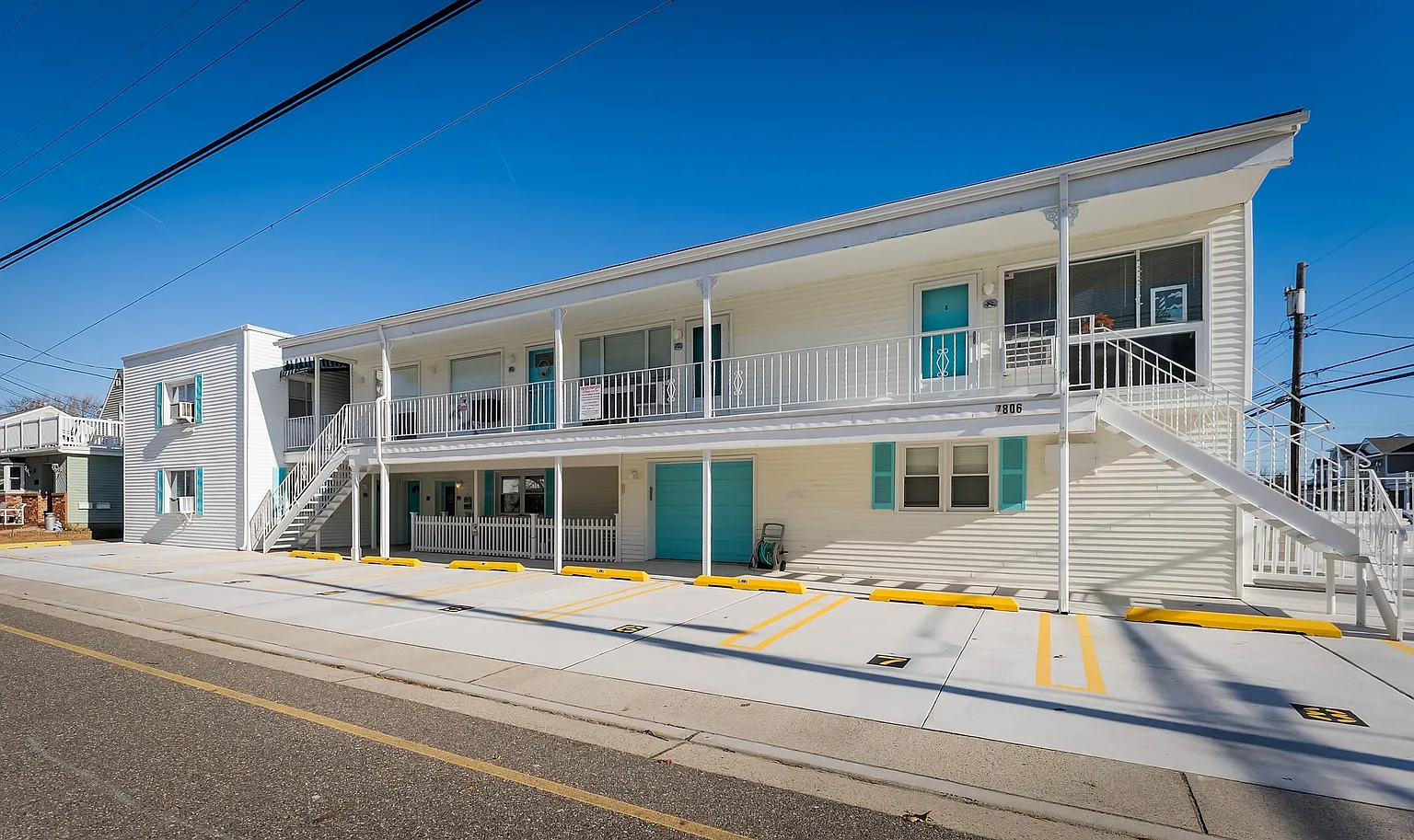 7806 Seaview Ave APT 4 photo 1