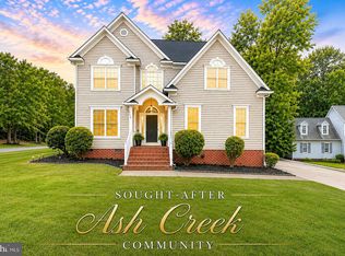 9069 Auburn Grove Ct, Mechanicsville, VA 23116