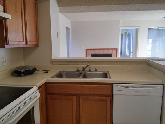 3rd image of 6010 Curtier Dr APT D