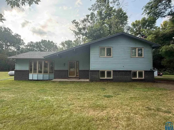 16672 C60, Sioux City, IA 51109