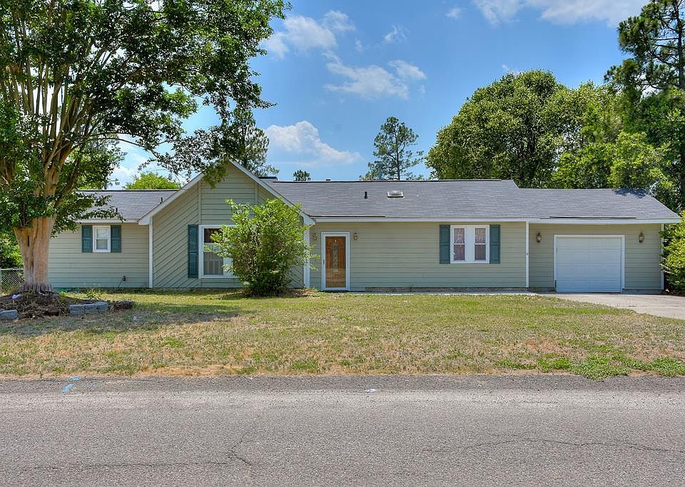 1st image of 3827 Fairington Dr