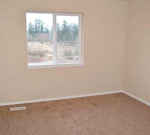 4th image of 7908 211th Avenue E