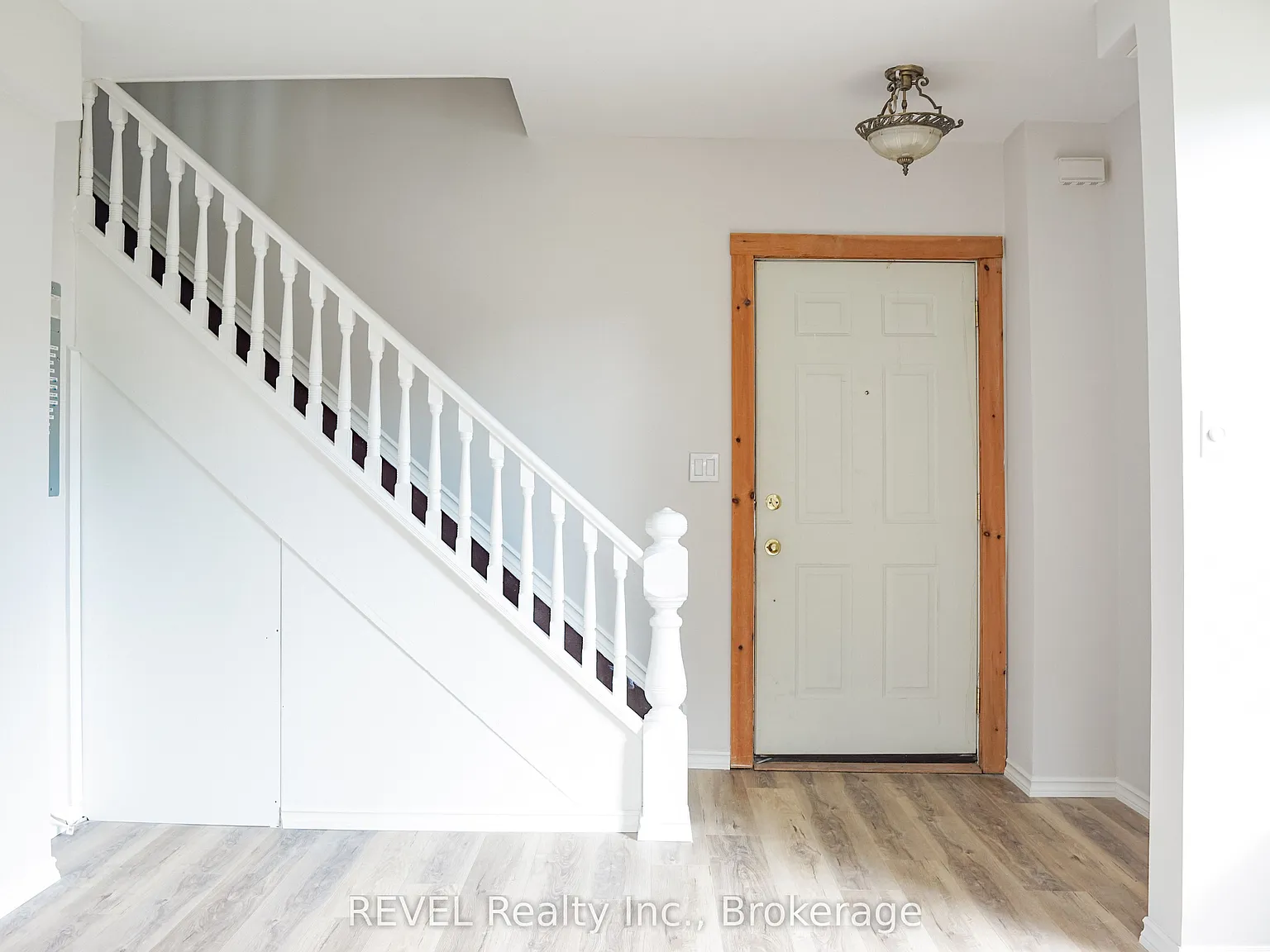 2 bed, $1,700 — Photo 2