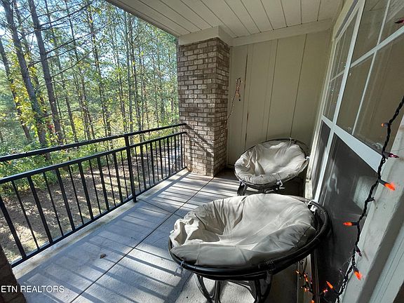 4th image of 1122 Tree Top Way APT 1212