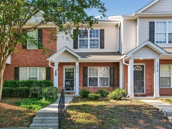 2817 Summergrove Ct, Matthews, NC 28105