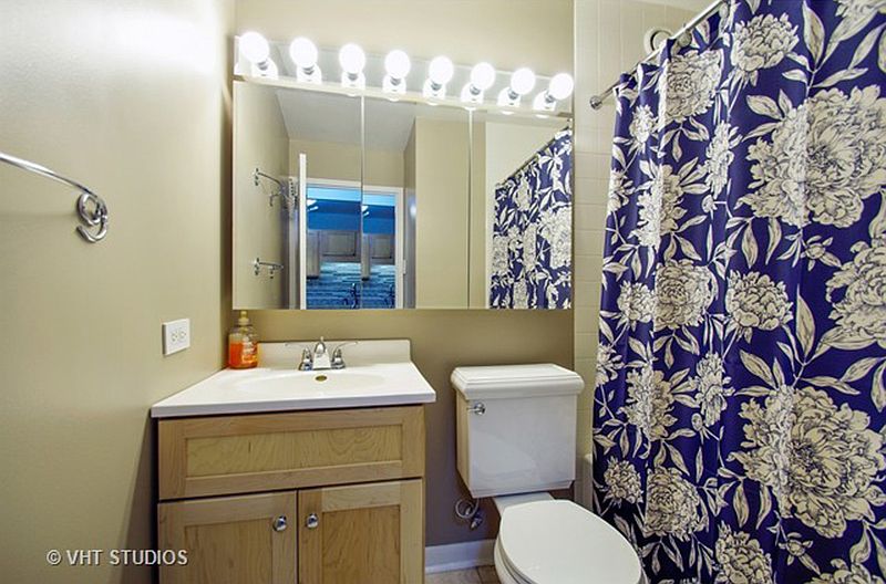 1st image of 211 E Ohio St APT 2606