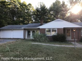 1004 Redfields Rd, Appomattox, VA 24522