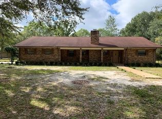 440 Oak Island Estates Rd, Jesup, GA 31545