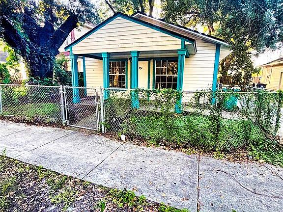 2nd image of 834 S Parramore Ave