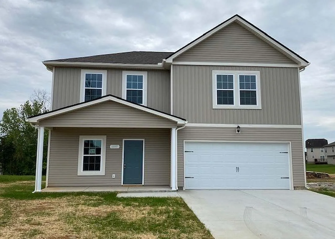 5 bed, 2.5 bath, 2086 sqft, $3,000 — Photo 1