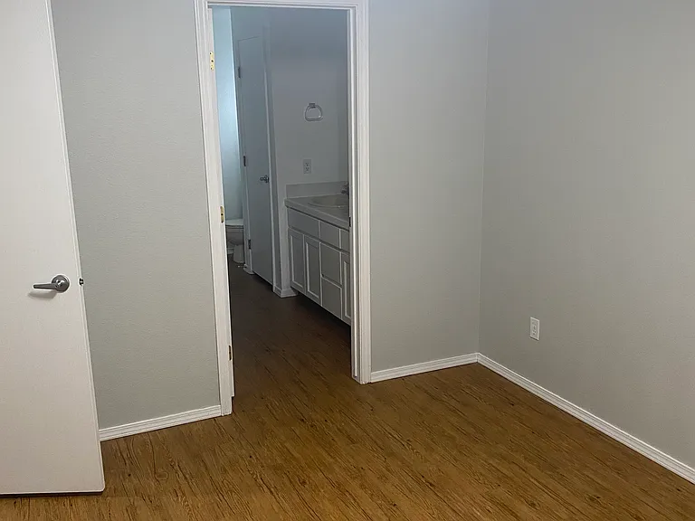 1856 N Pilgrim Ave — Photo 11