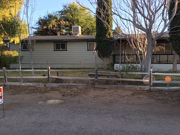 2nd image of 2344 E Packard Ave