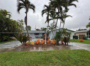 8275 SW 47th Ter, Miami, FL 33155