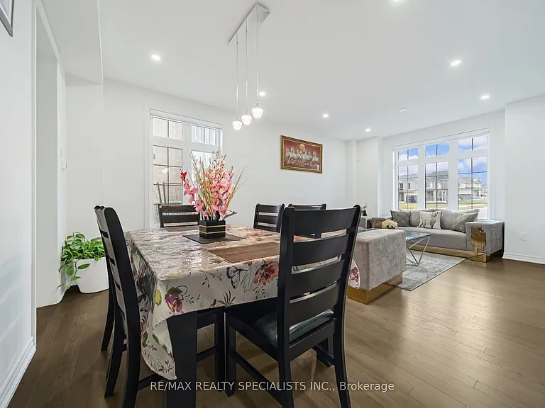 4 Elderberry Way — Photo 6