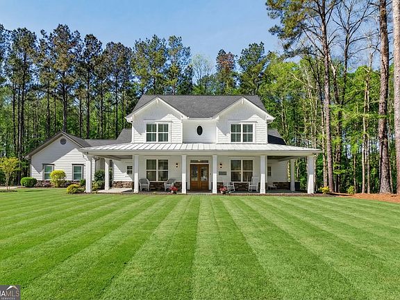 2nd image of 720 Lester Mill Rd