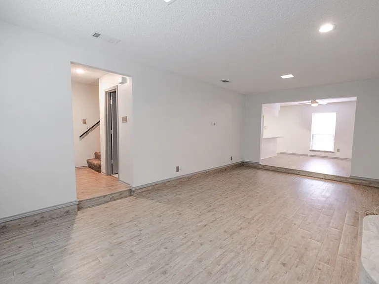 3636 Dexter Ave #3638 — Photo 16