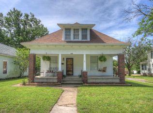 1220 W Austin St, Webb City, MO 64870