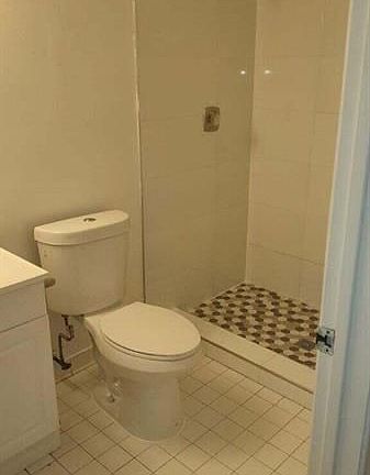 4th image of 1950 N Congress Ave APT 211