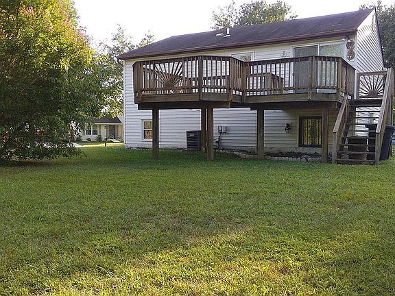 3rd image of 1308 Bloxham Ct