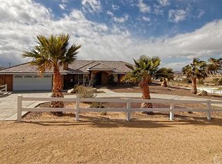 9424 Monte Vista Dr, Apple Valley, CA 92308
