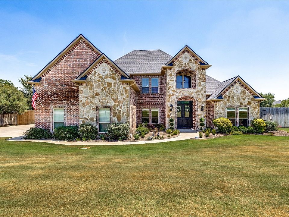 1st image of 7164 Hinton Dr