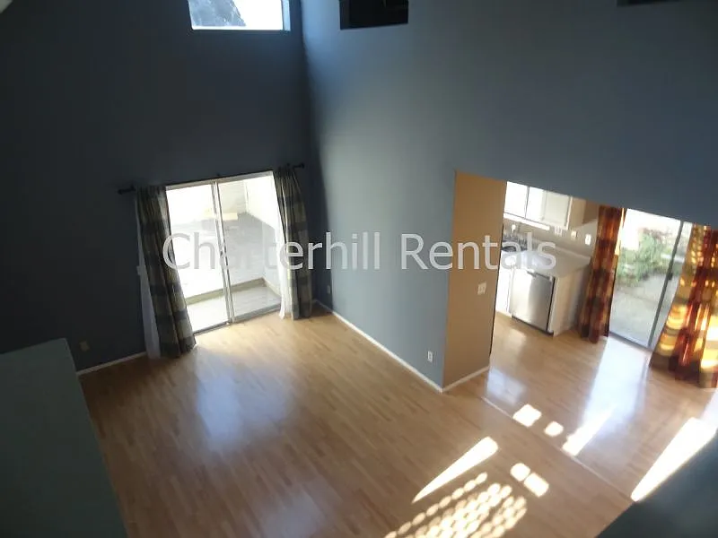 3343 Yulupa Ave photo 1