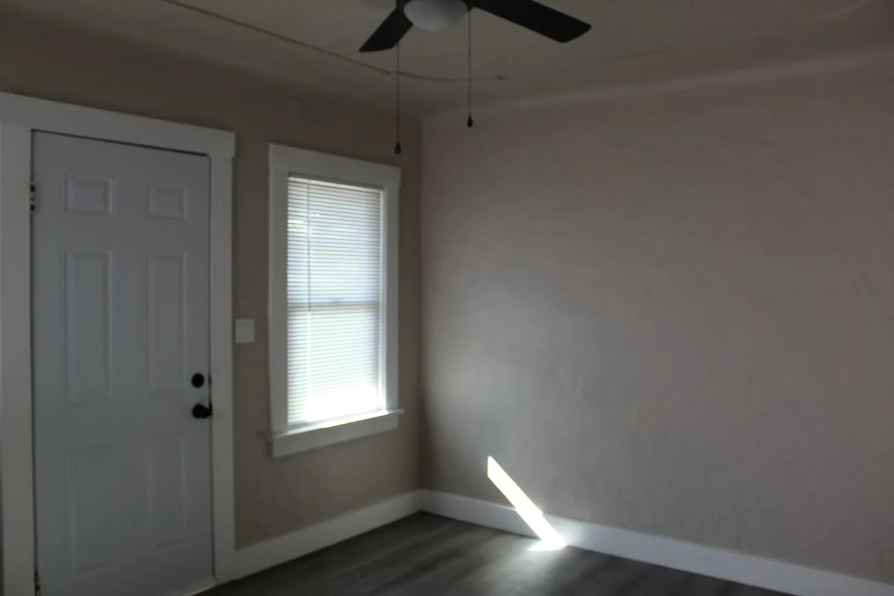 1 bed, 500 sqft, $3,200 — Photo 4
