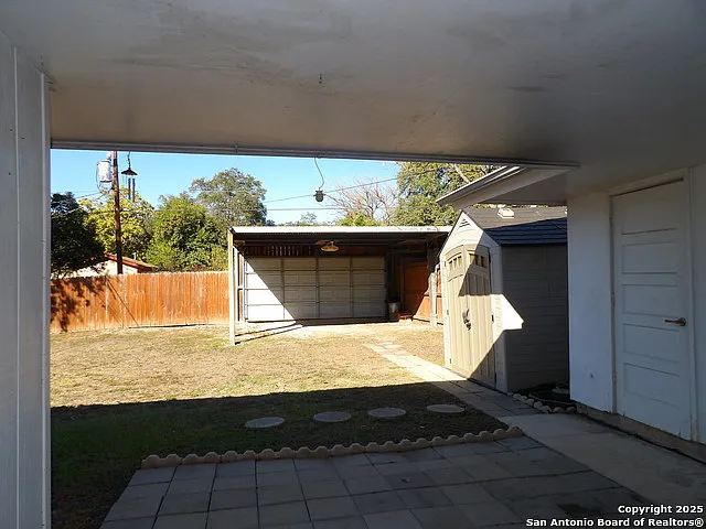 5637 Walzem Rd — Photo 9